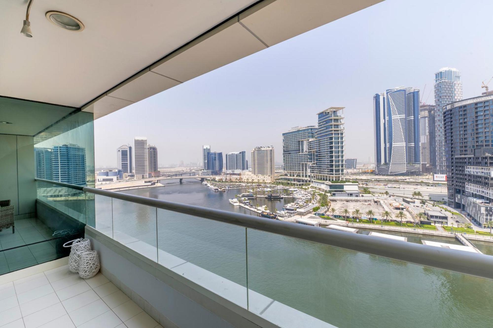 دبي Damac Canal Views Residences المظهر الخارجي الصورة