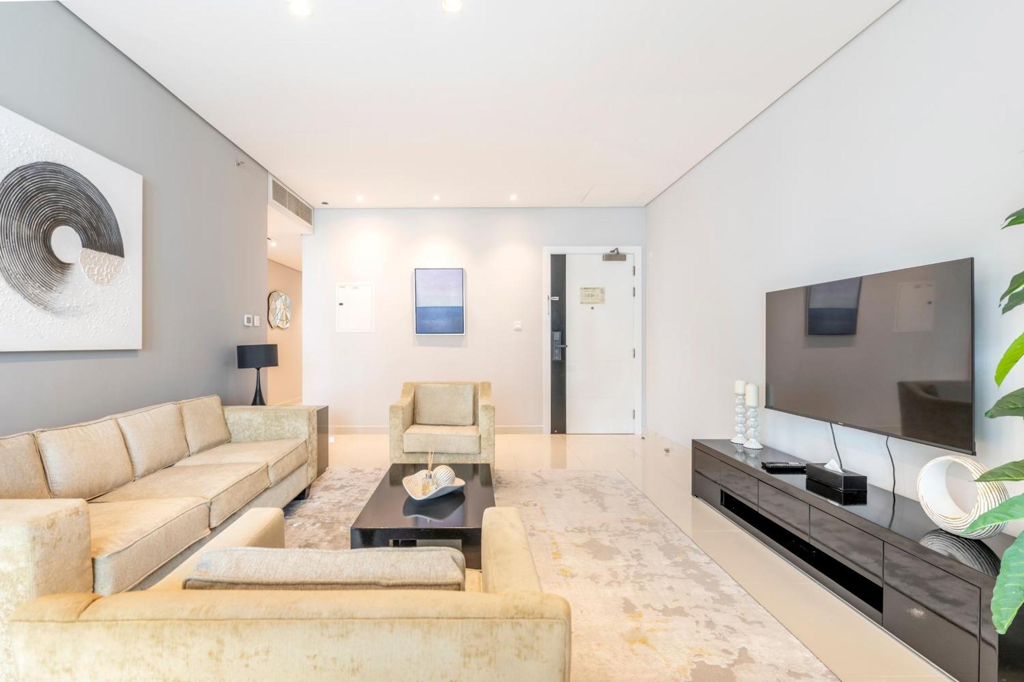 دبي Damac Canal Views Residences المظهر الخارجي الصورة