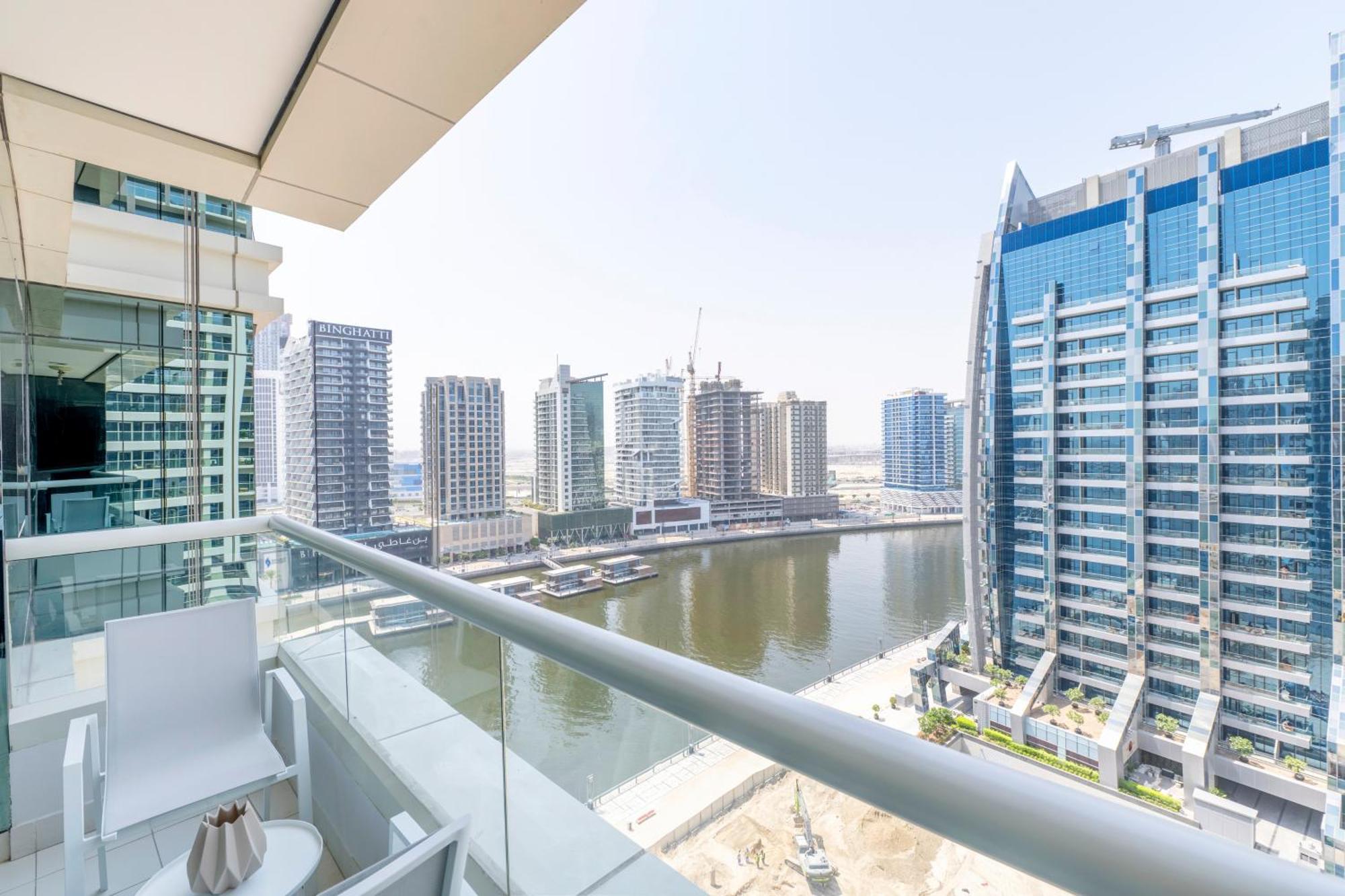 دبي Damac Canal Views Residences المظهر الخارجي الصورة