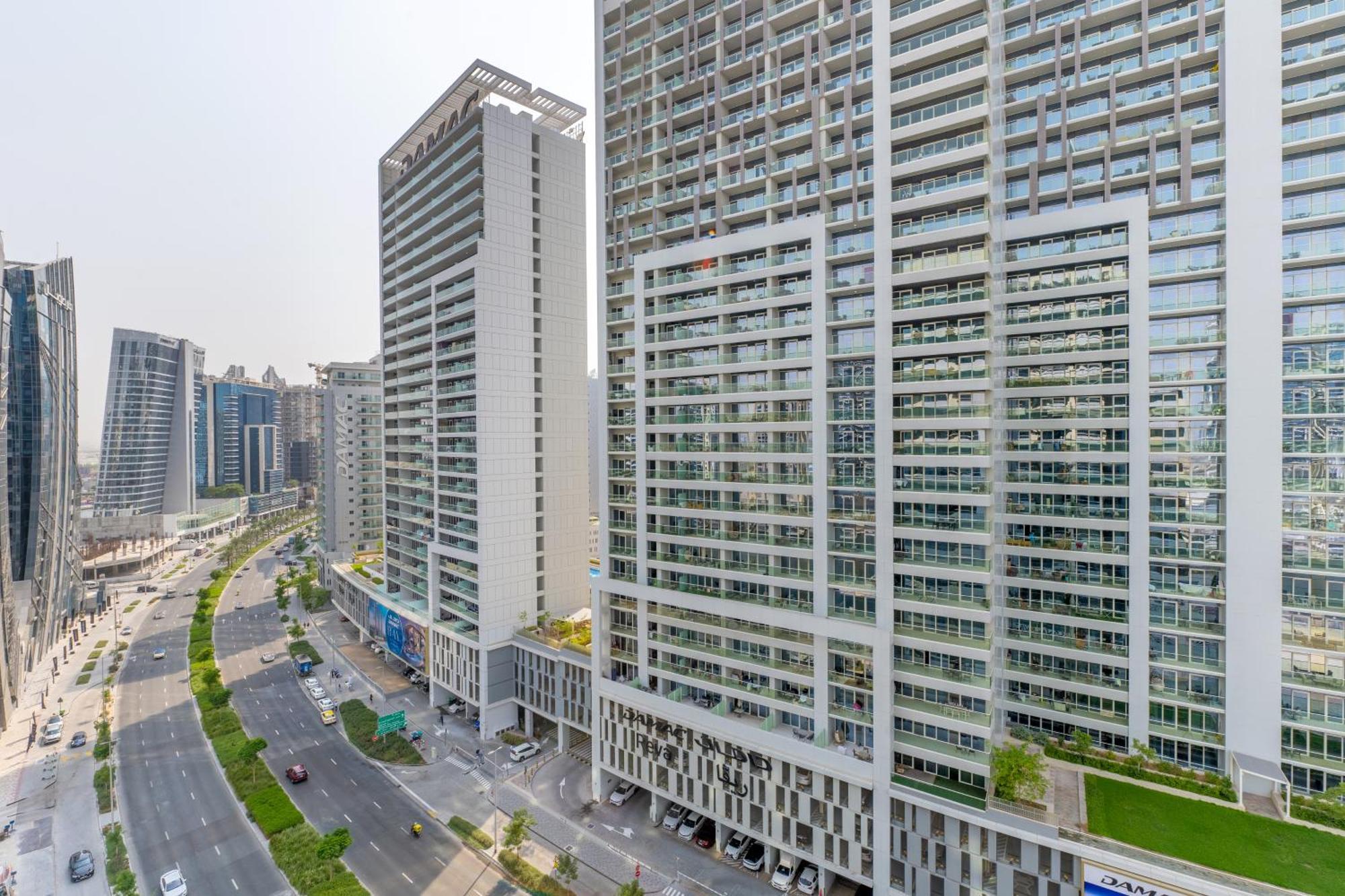 دبي Damac Canal Views Residences المظهر الخارجي الصورة